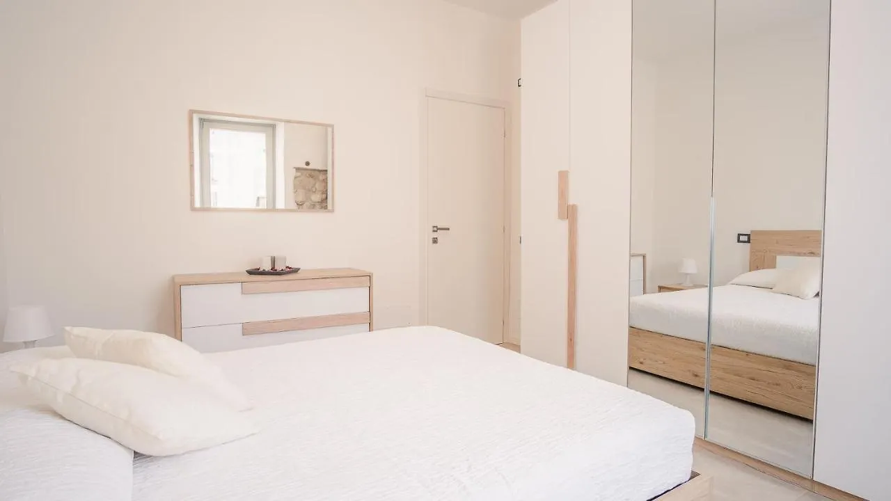 Elide Home Sweet Home - Italian Homing Padenghe sul Garda 0*,