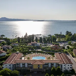 Le Terrazze Sul Lago & Aparthotel